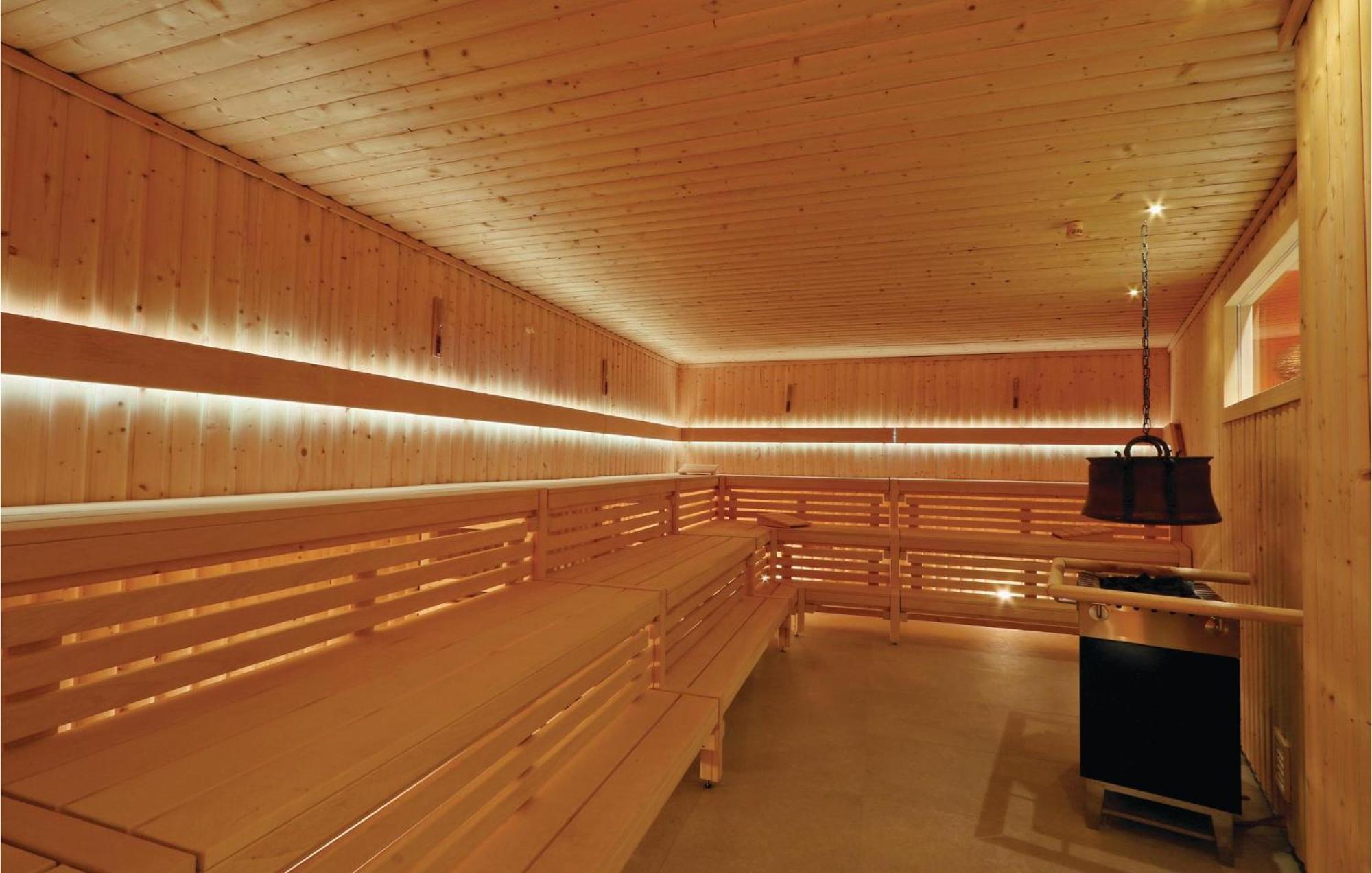 Amazing Apartment In Luebeck Travemuende With Sauna Exterior foto